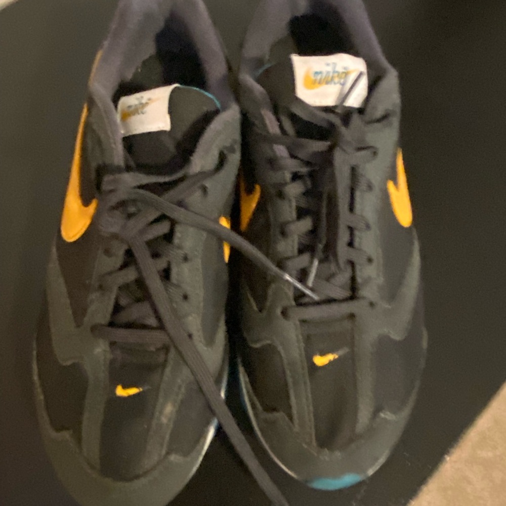 Nike Sneakers